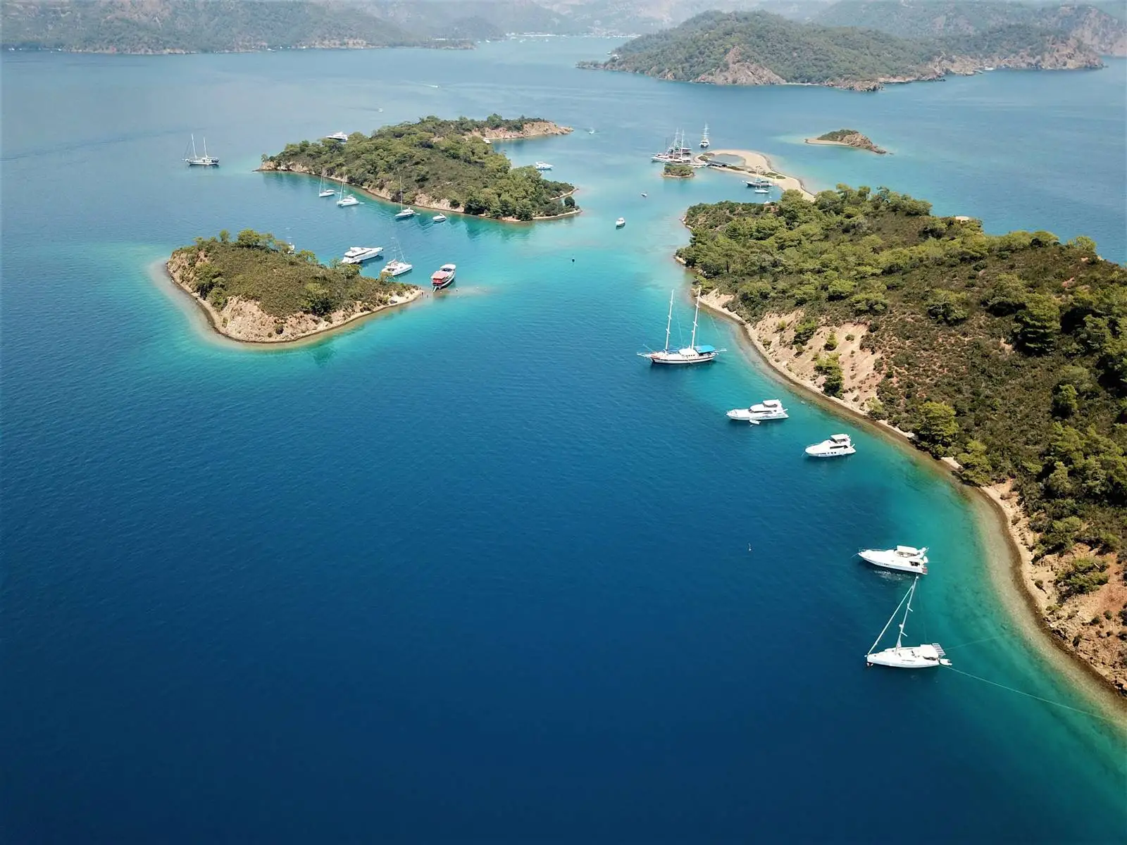 Discover the Aegean with Yacht  Boat Rental